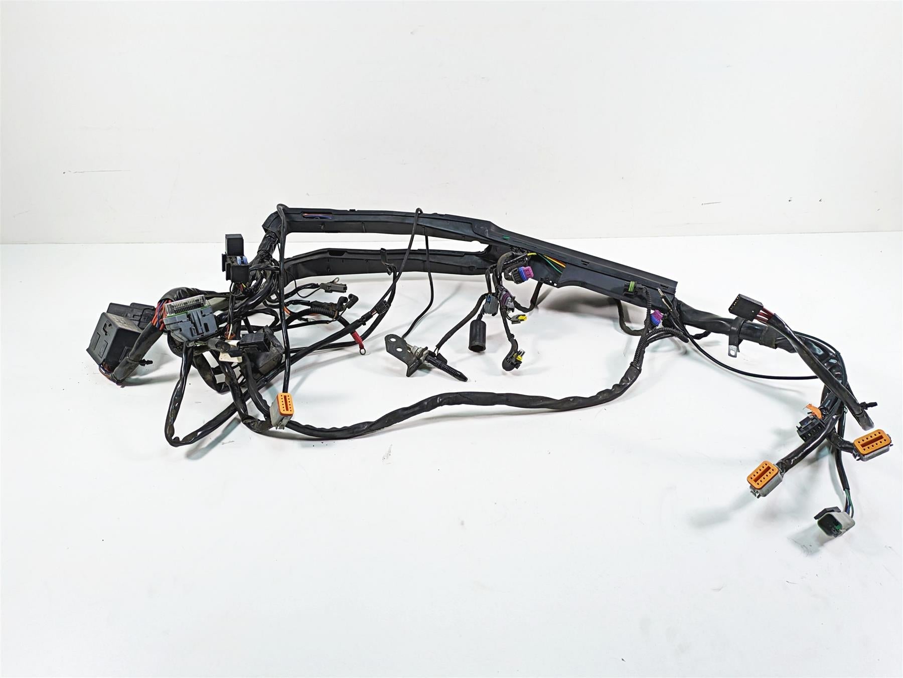 2006 Harley Touring FLHXI Street Glide Main Wiring Harness Loom -No Cut 70985-06 {{ shop.shopifyCountryName }} - Mototech271