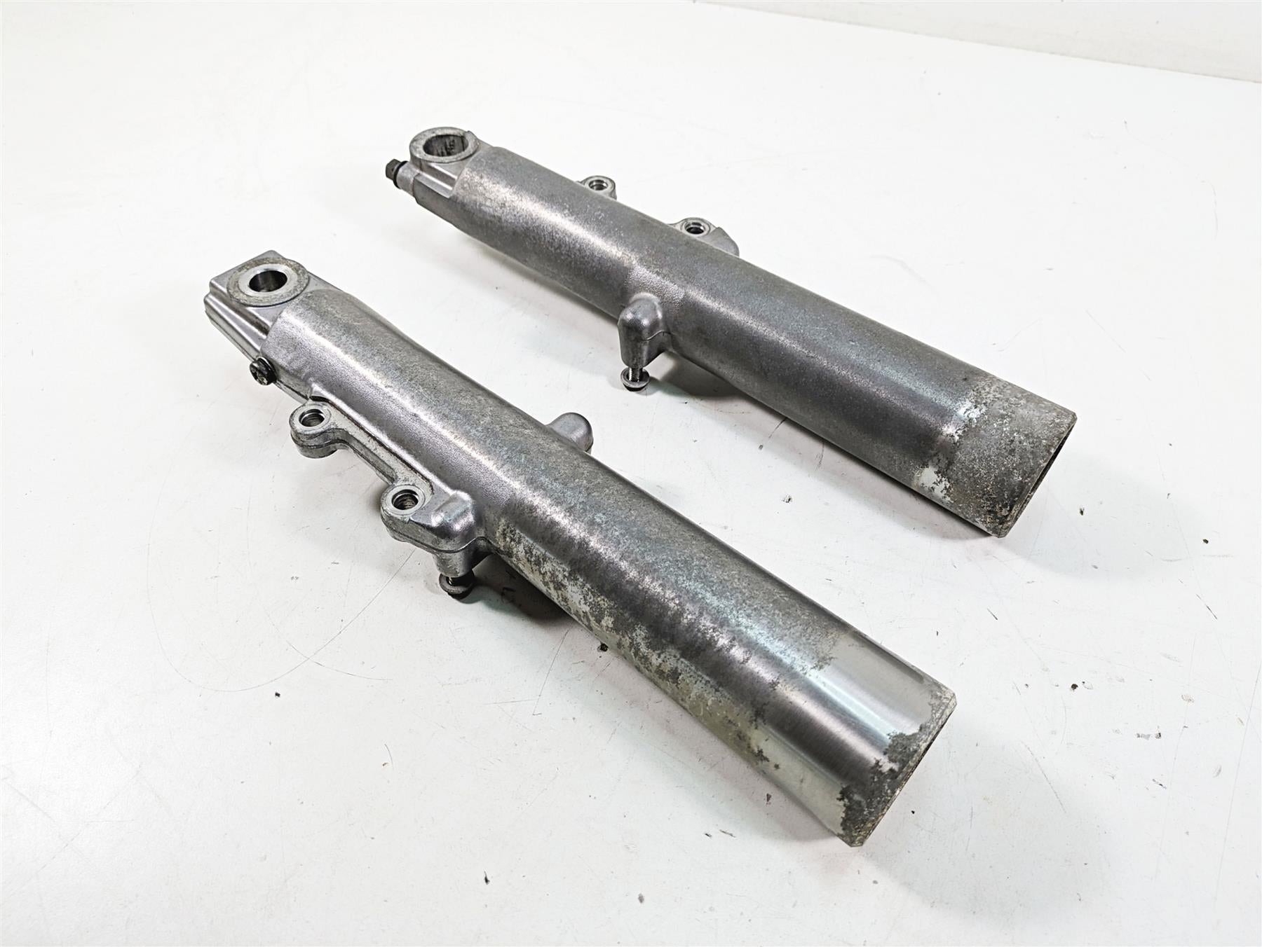 2005 Harley Touring FLHTCUI Electra Glide Front Fork Leg Lower Tube Set 46496-00 {{ shop.shopifyCountryName }} - Mototech271