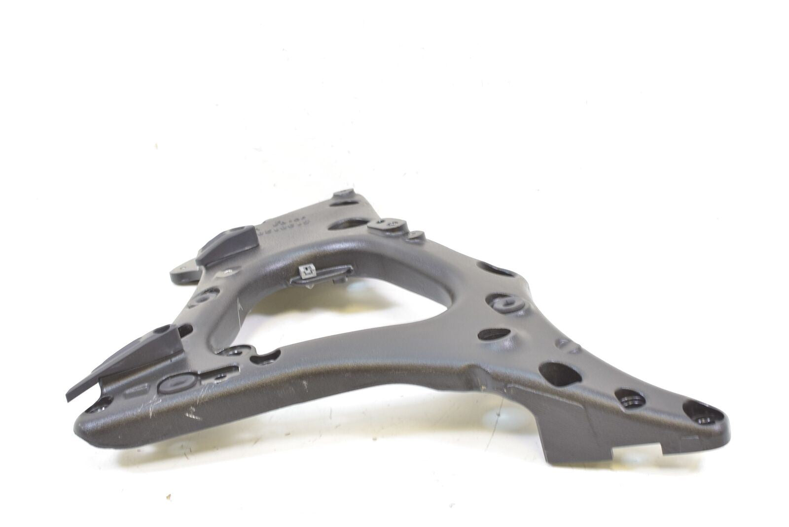 2018 Indian Chieftain Limited Left Frame Mount Bracket Plate Wall 5138128 {{ shop.shopifyCountryName }} - Mototech271