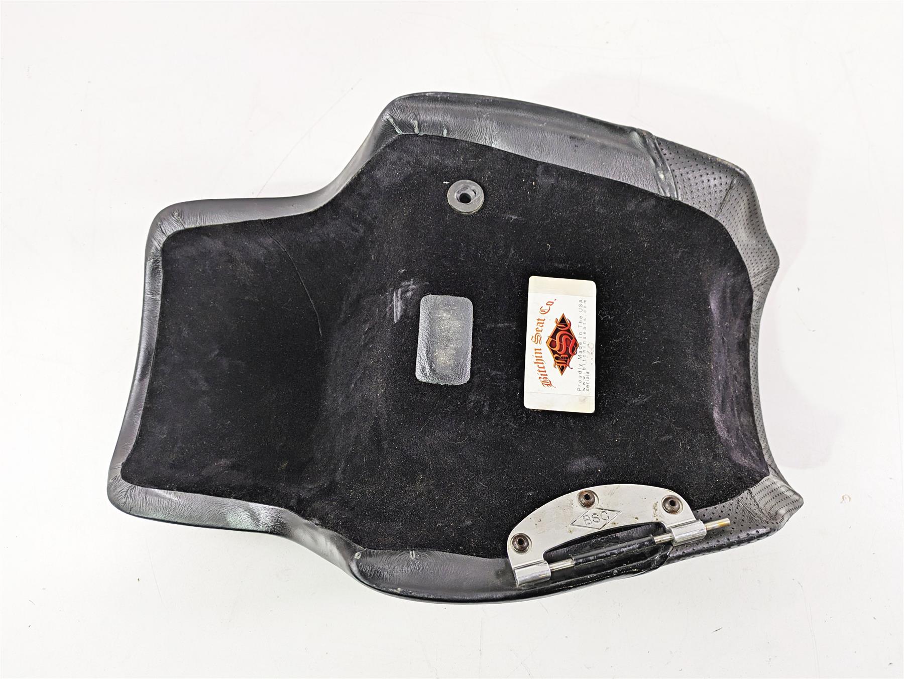 2010 Harley VRSCF Muscle Rod Front Rider Driver Bitchin Seat Saddle 09-15VRSCF {{ shop.shopifyCountryName }} - Mototech271