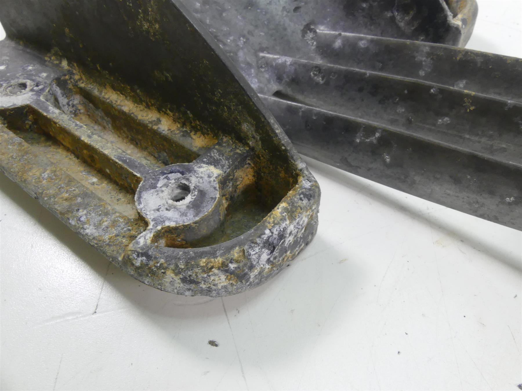2016 Yamaha Waverunner VX 1050 Deluxe Bottom Skid Plate Set 6EX-R1333-00-00 {{ shop.shopifyCountryName }} - Mototech271
