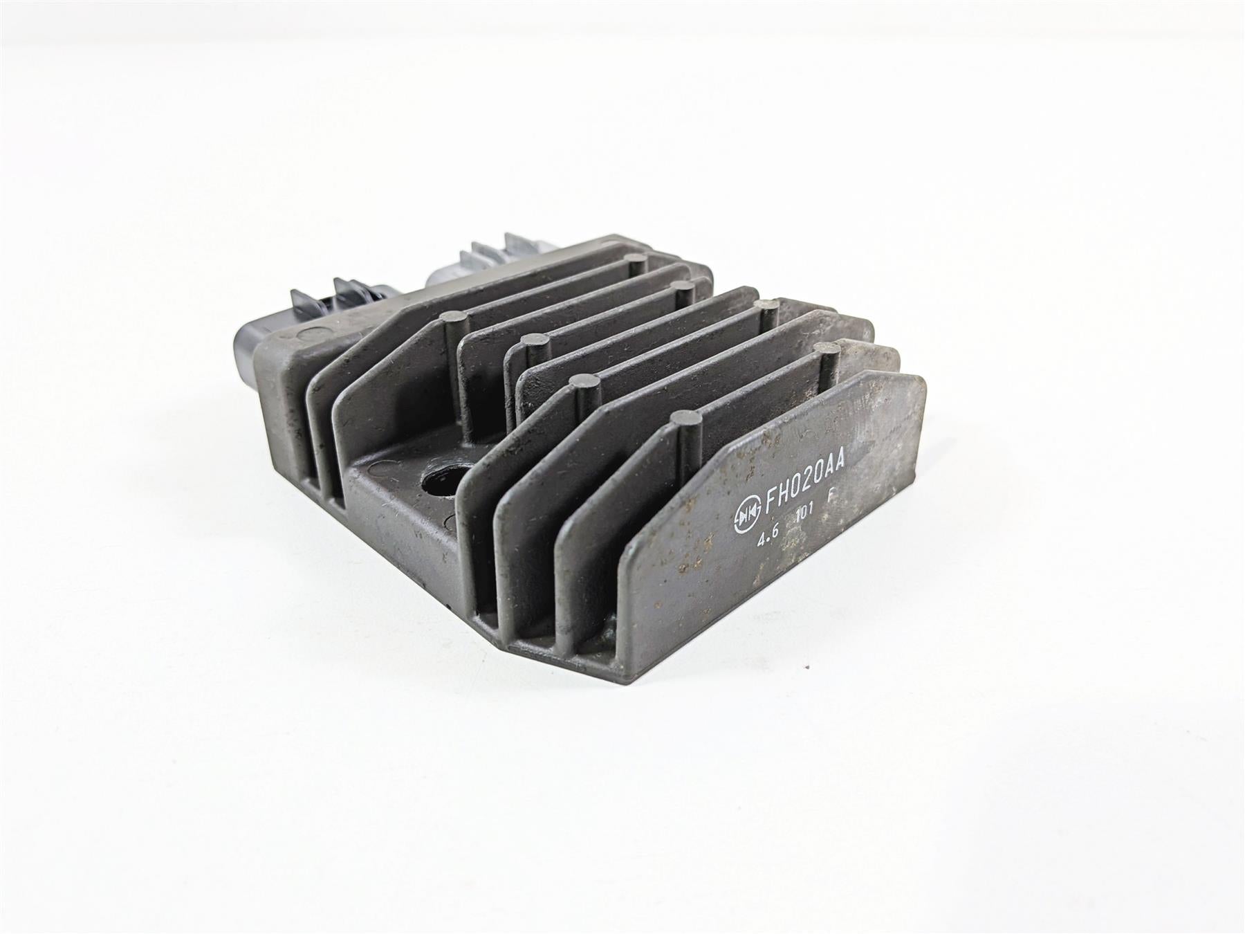 2015 BMW R1200GS K50 Rectifier Voltage Regulator FH020AA 12318523367 {{ shop.shopifyCountryName }} - Mototech271