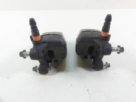 2017 Harley Touring FLHTKL Electra Glide Front Brake Caliper Set 43027-08 {{ shop.shopifyCountryName }} - Mototech271