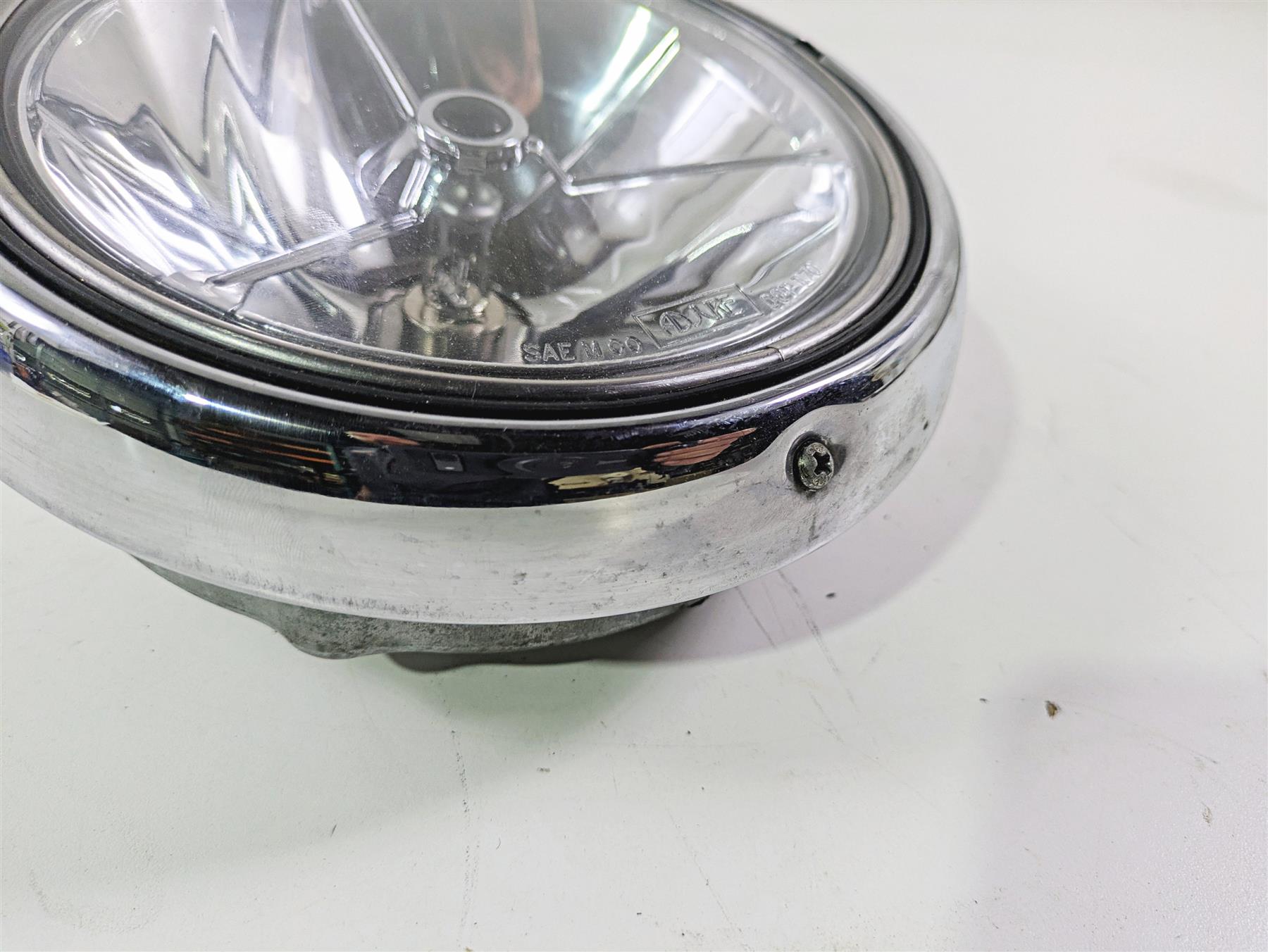 2001 Harley Touring FLHX Street Glide Headlight Head Light Lamp 67702-81C {{ shop.shopifyCountryName }} - Mototech271