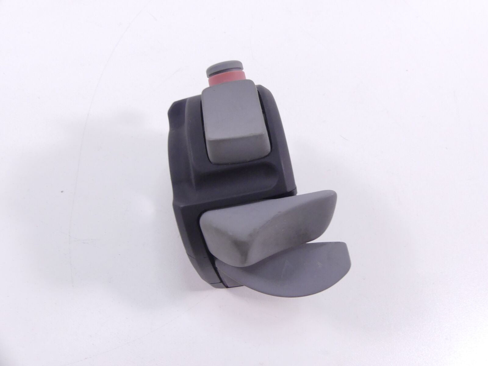 2008 BMW R1200R K27 Right Hand Control Switch Heated Start Stop Kill 6131769498 {{ shop.shopifyCountryName }} - Mototech271