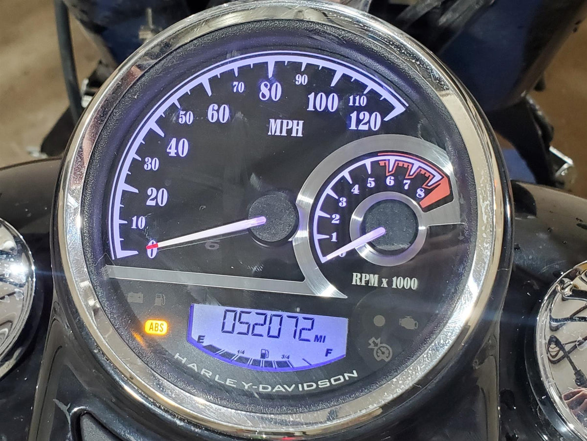 2014 Harley FLS Softail Slim Speedometer Gauge Instrument 52k 70900393A {{ shop.shopifyCountryName }} - Mototech271