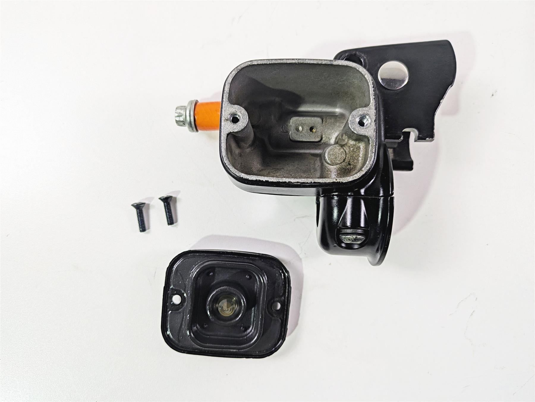 1999 Harley Touring FLHTCUI E-Glide Front Brake Master Cylinder 11/16 41700737 {{ shop.shopifyCountryName }} - Mototech271