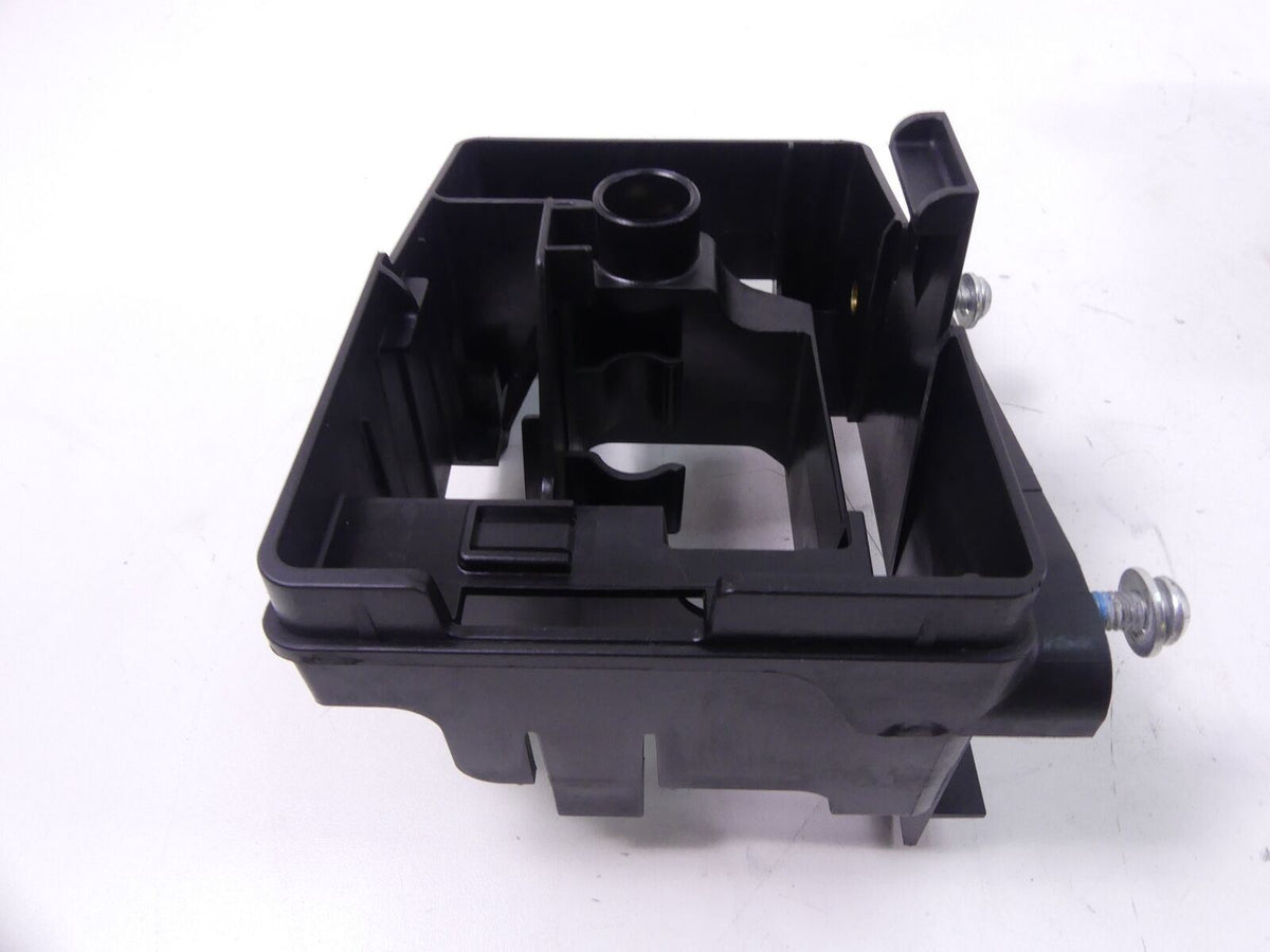 2016 Harley FLD Dyna Switchback 103 Electrical Carrier & Side Cover 70367-12 {{ shop.shopifyCountryName }} - Mototech271