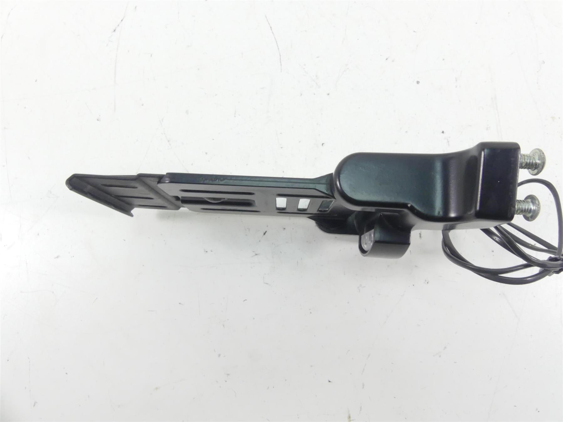 2010 Harley FXDWG Dyna Wide Glide Side License Plate Holder Carrier 60336-10 {{ shop.shopifyCountryName }} - Mototech271