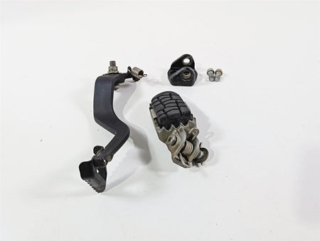2016 KTM 1290 Super Adventure Right Front Foot Peg & Brake Pedal 6031305004433S {{ shop.shopifyCountryName }} - Mototech271