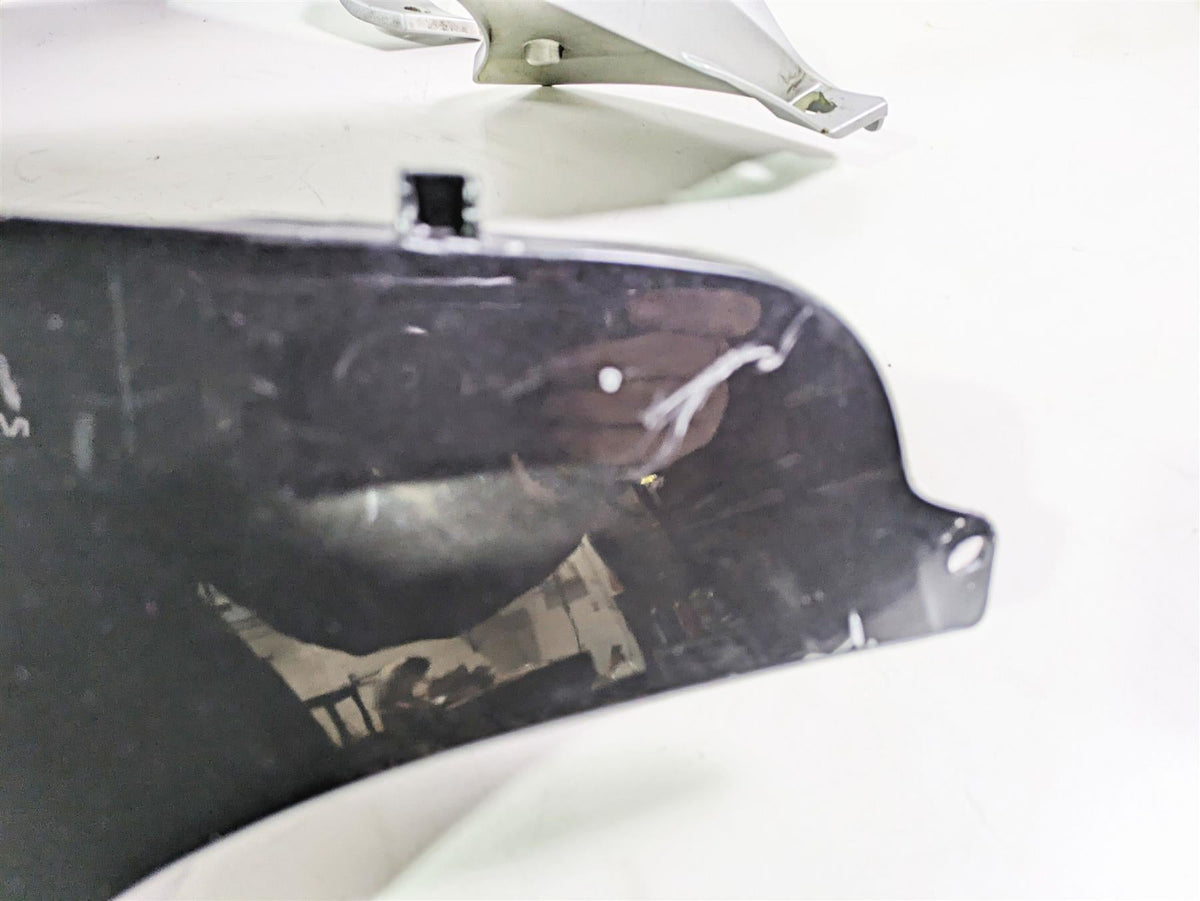 2010 BMW R1200RT K26 Left Main Side Fairing Cover - Read 46637681053 40852156090 {{ shop.shopifyCountryName }} - Mototech271