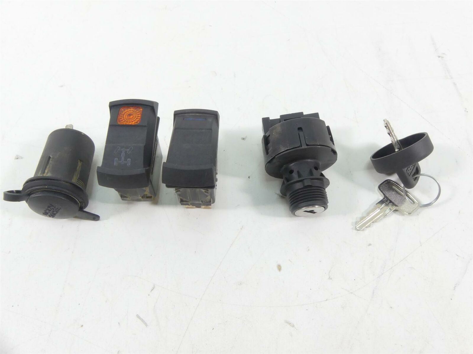 2016 Polaris RZR900 S Ignition & Lights Awd Switch & Key Set 4012165 4014069