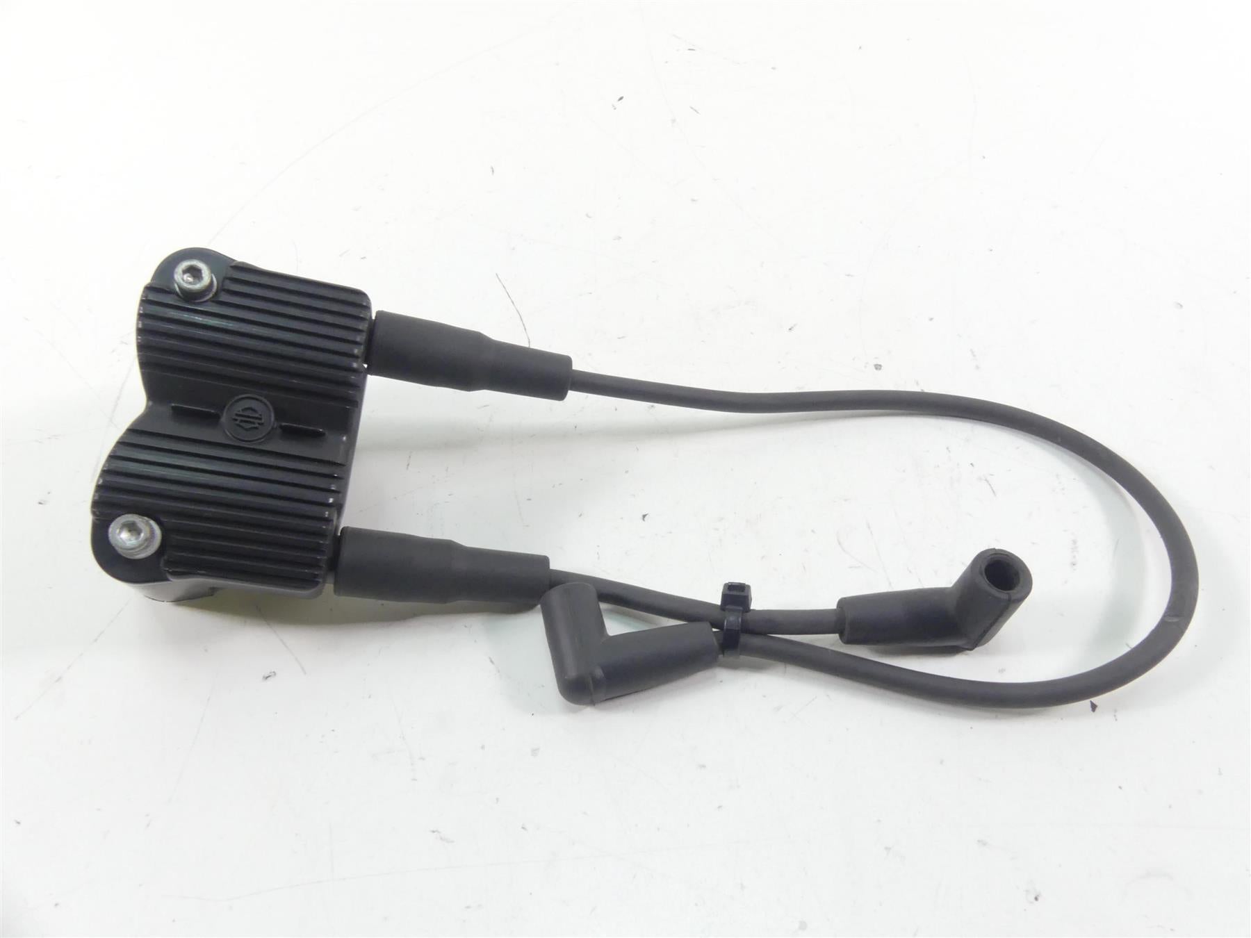 2015 Harley FLD Dyna Switchback Delphi Ignition Coil Wires Plugs Set 31696-07A