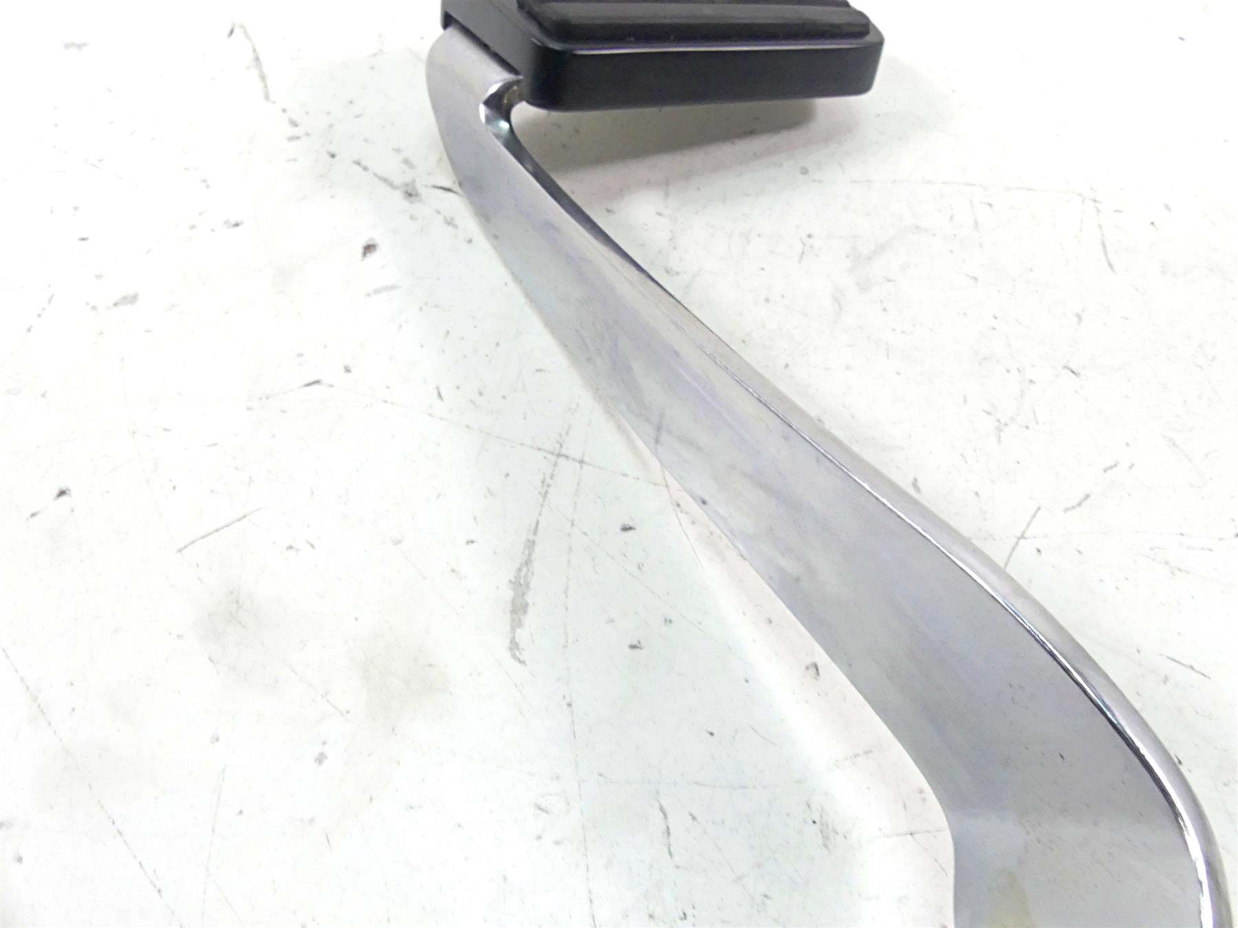 2002 Harley Touring FLHTC Electra Glide Rear Brake Pedal Lever 42407-02 {{ shop.shopifyCountryName }} - Mototech271