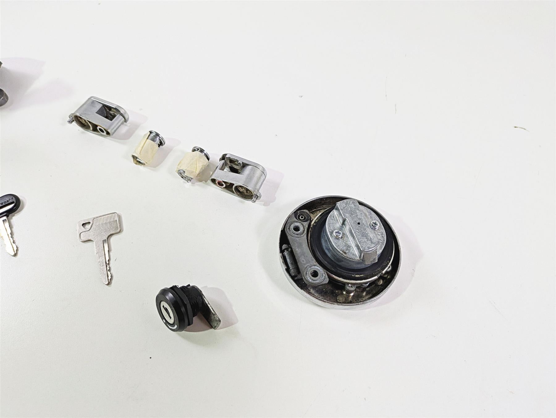 2008 Kawasaki VN1600 Vulcan Nomad Ignition Switch Key Lock Set 27045-5285 {{ shop.shopifyCountryName }} - Mototech271