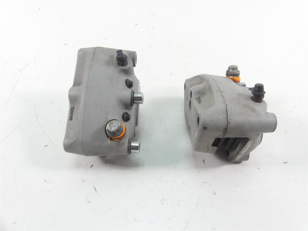 2005 Harley Touring CVO FLHTC SE Electra Glide Front Brake Caliper Set 44381-99 {{ shop.shopifyCountryName }} - Mototech271