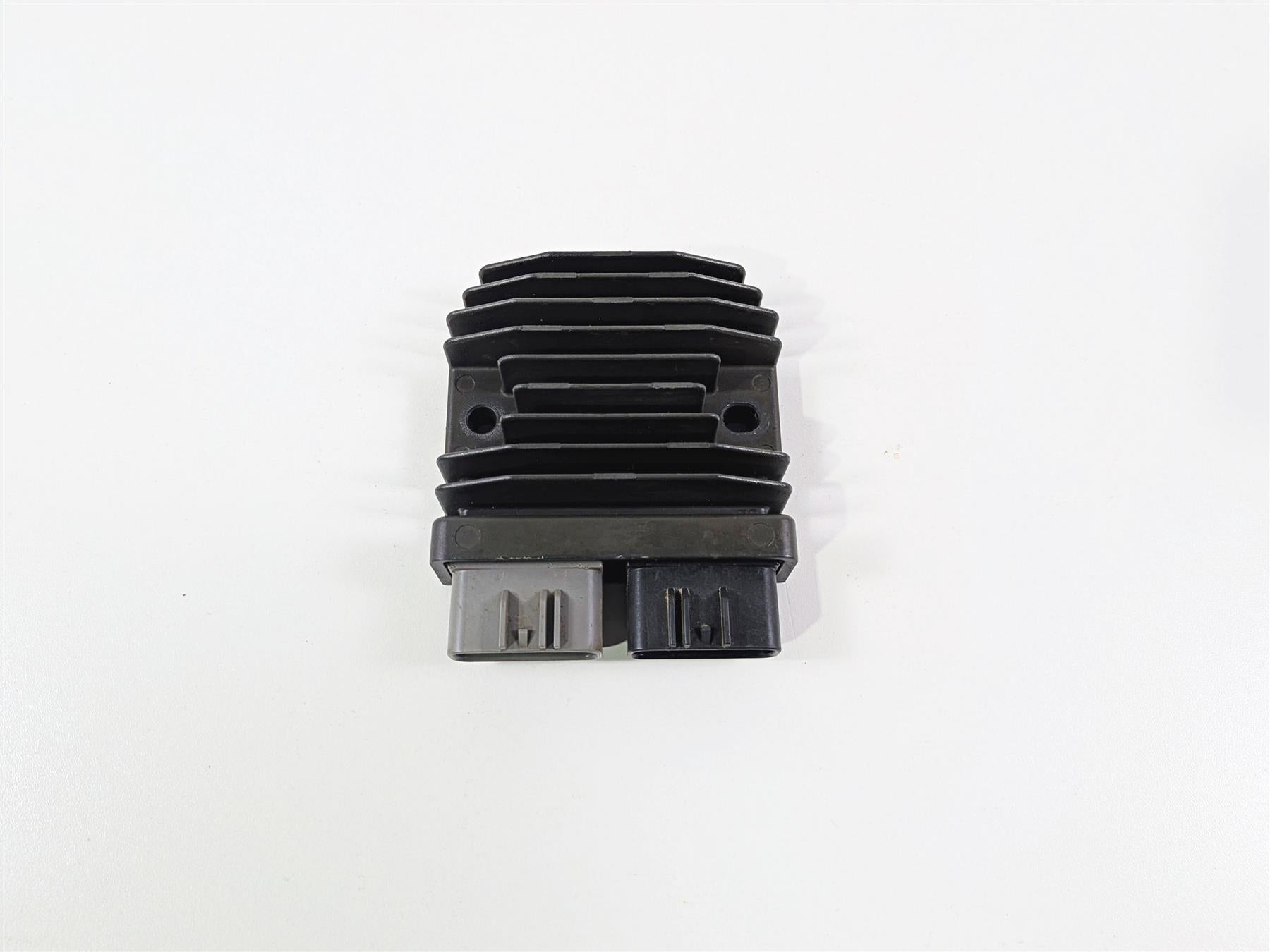 2022 Kawasaki Teryx KRX KRF 1000 SE Rectifier Voltage Regulator 21066-0771 {{ shop.shopifyCountryName }} - Mototech271