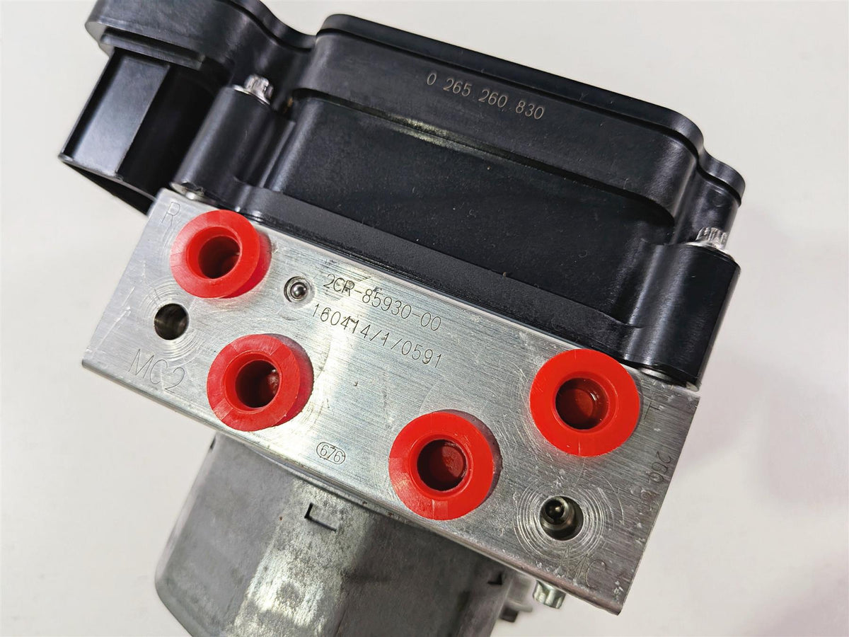 2016 Yamaha YZF R1 RN32 Abs Brake Pump Module Unit 2CR-85930-09-00 {{ shop.shopifyCountryName }} - Mototech271
