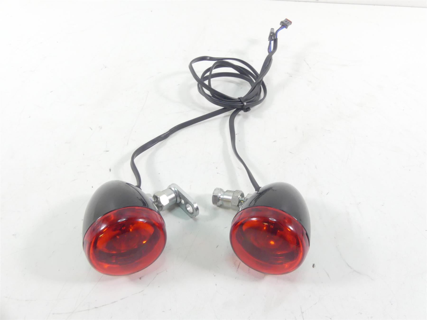 2021 Harley Softail FXBBS 114 Street Bob Front Blinker Turn Signal Set 67800523 {{ shop.shopifyCountryName }} - Mototech271