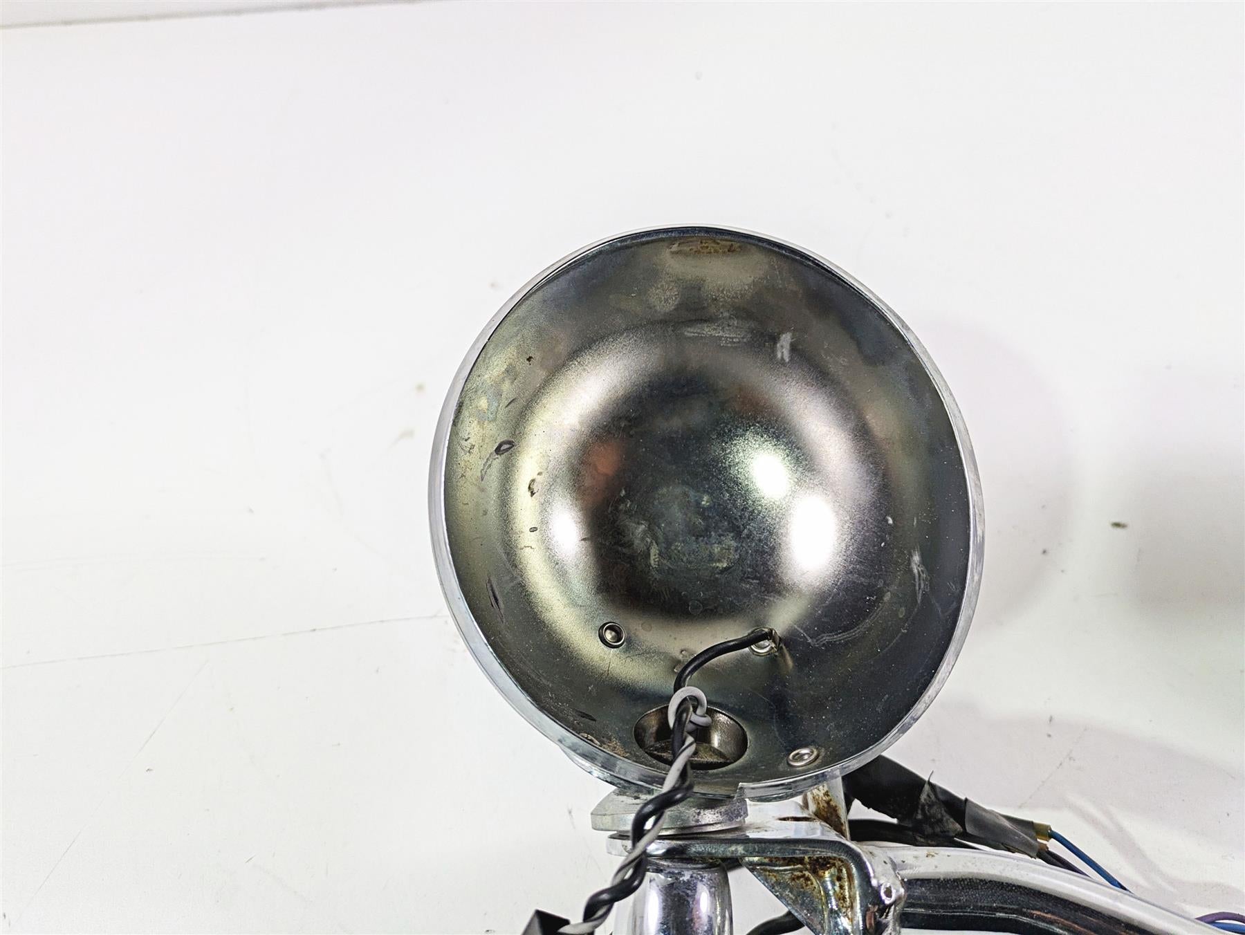 2004 Harley Softail FLSTF Fat Boy Front Spot Lights & Blinker For Parts 68972-00 {{ shop.shopifyCountryName }} - Mototech271