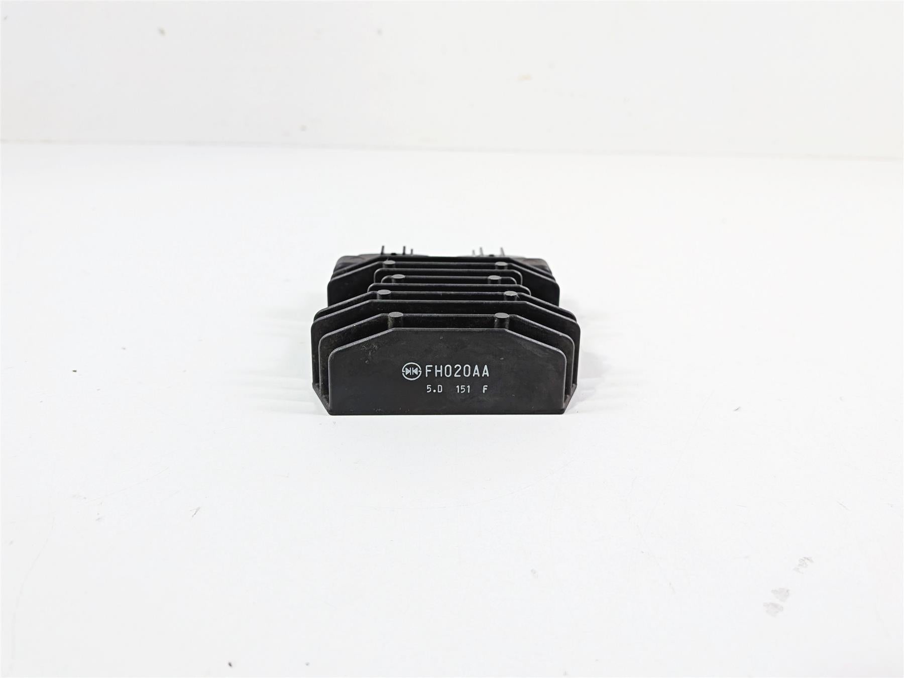 2016 BMW R1200 GS K50 Rectifier Voltage Regulator FH020AA 12318523367 {{ shop.shopifyCountryName }} - Mototech271