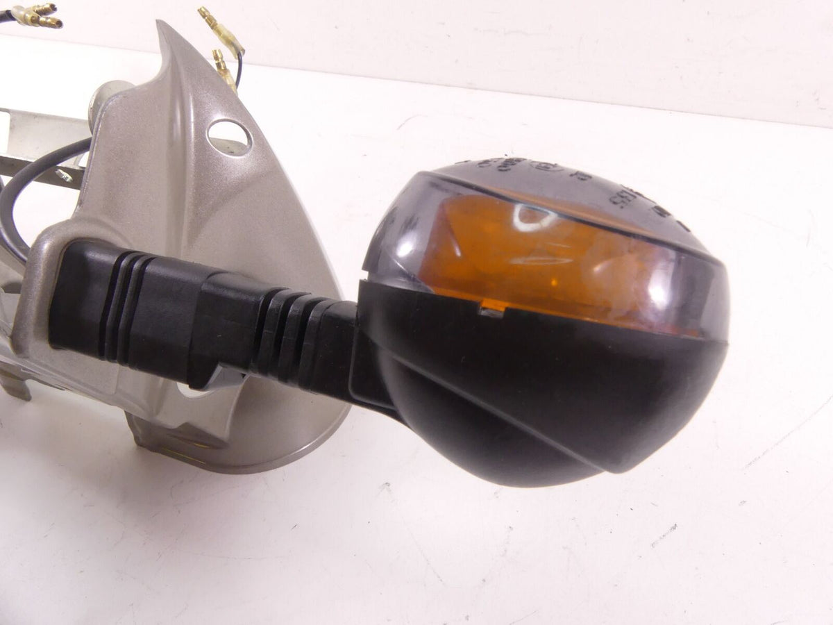 2006 Buell XB12SCG Lightning Gauge Headlight Stay Holder Blinker M0643.1ADYBQ {{ shop.shopifyCountryName }} - Mototech271