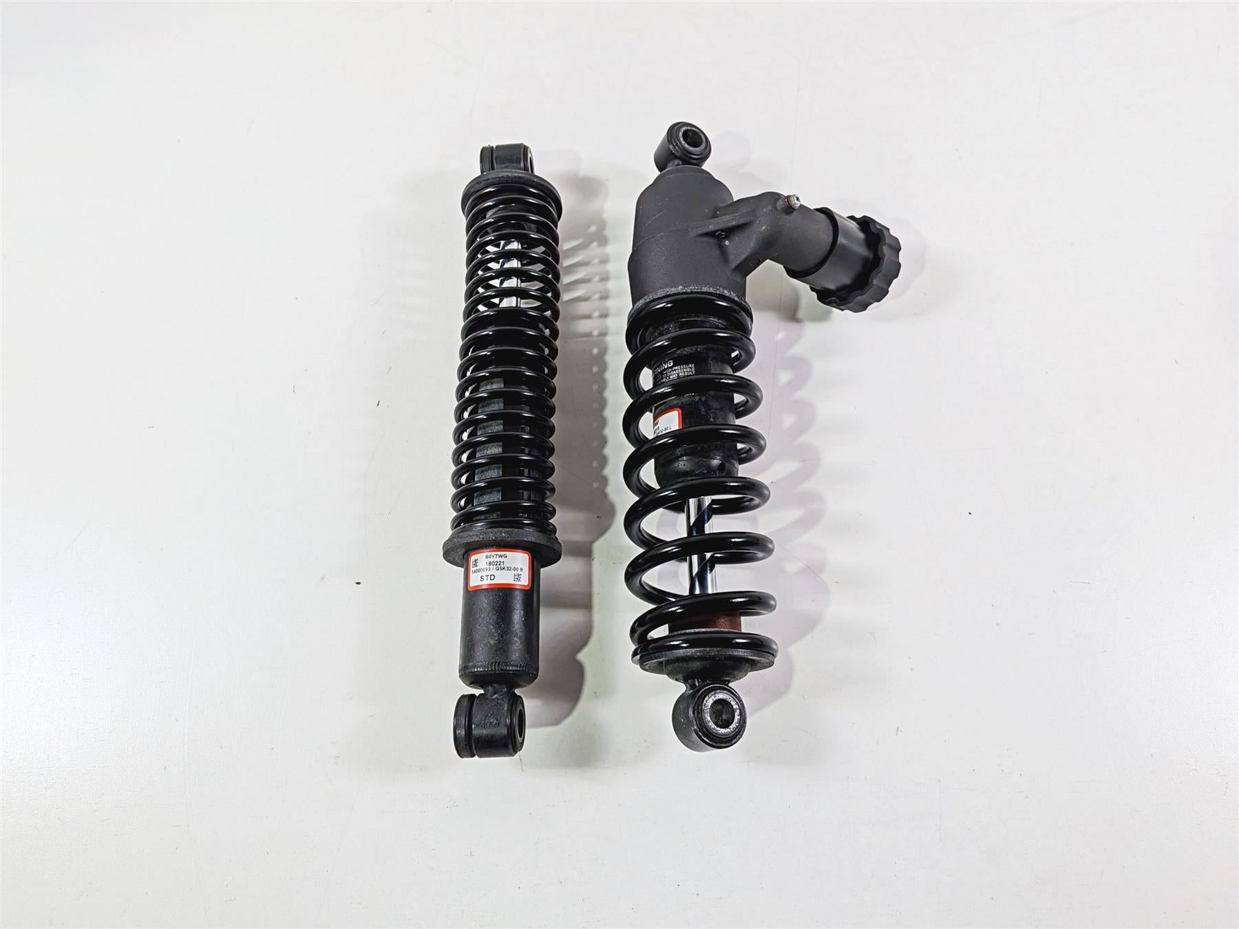 2018 Harley Touring FLHTCU Electra Glide 13" Rear Shock Set 54000093 54000094-Mototech271