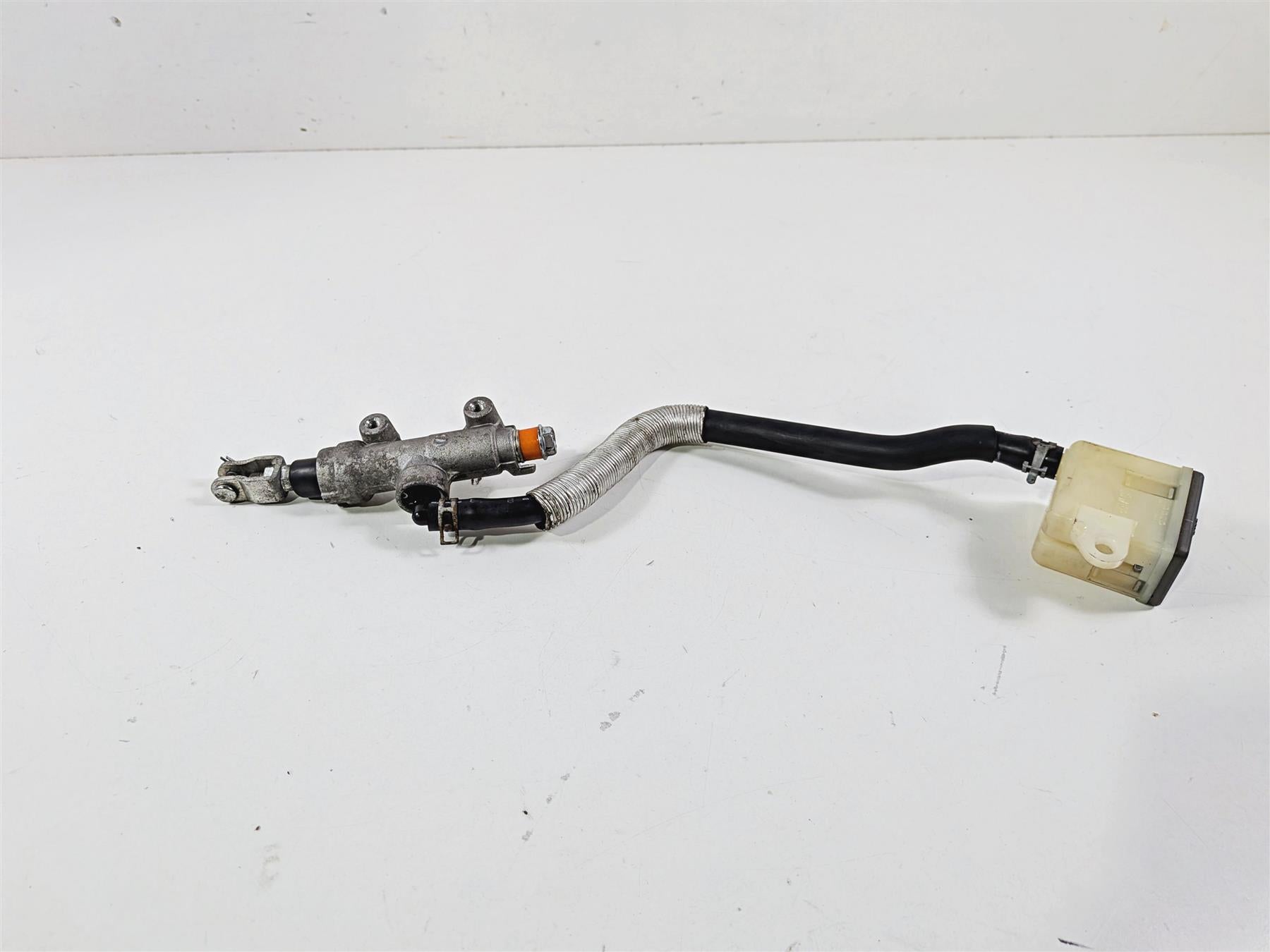 2014 Suzuki M109R VZR1800 Boulevard Rear Brake Master Cylinder 69600-48G00 {{ shop.shopifyCountryName }} - Mototech271