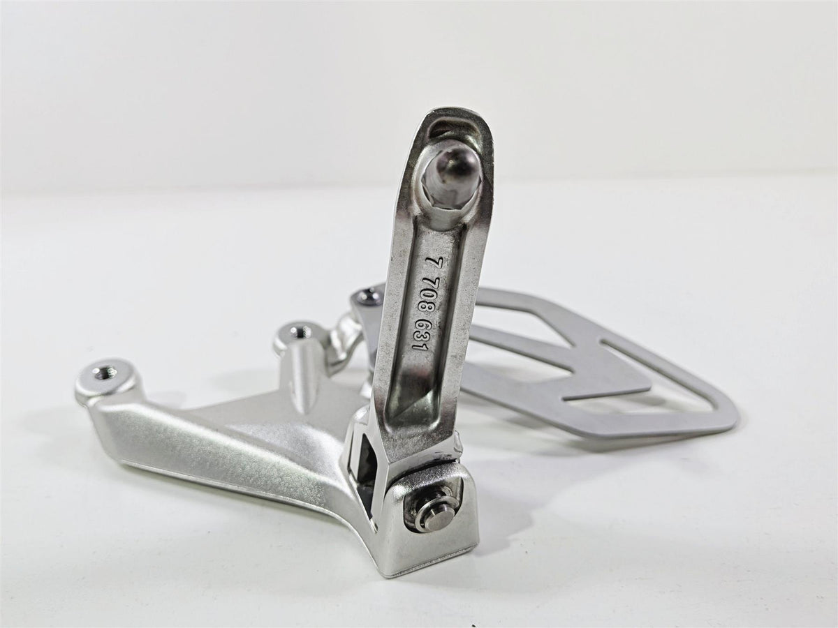 2017 BMW S1000RR K46 Left Rider Driver Foot Peg Rest & Heal Guard 46717728307 {{ shop.shopifyCountryName }} - Mototech271