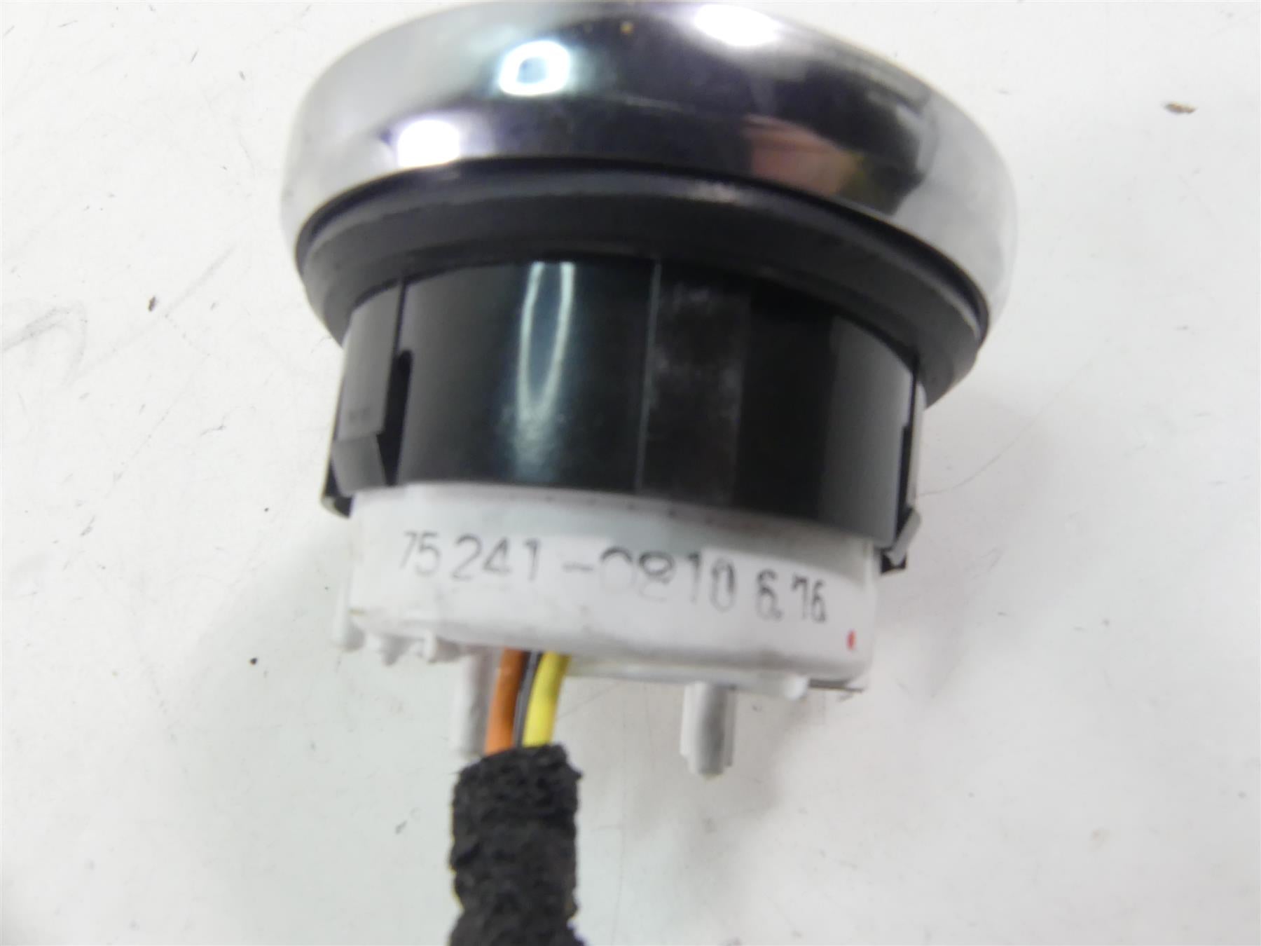 2017 Harley FLS Softail Slim Fuel Gas Petrol Level Gauge 75241-08 {{ shop.shopifyCountryName }} - Mototech271