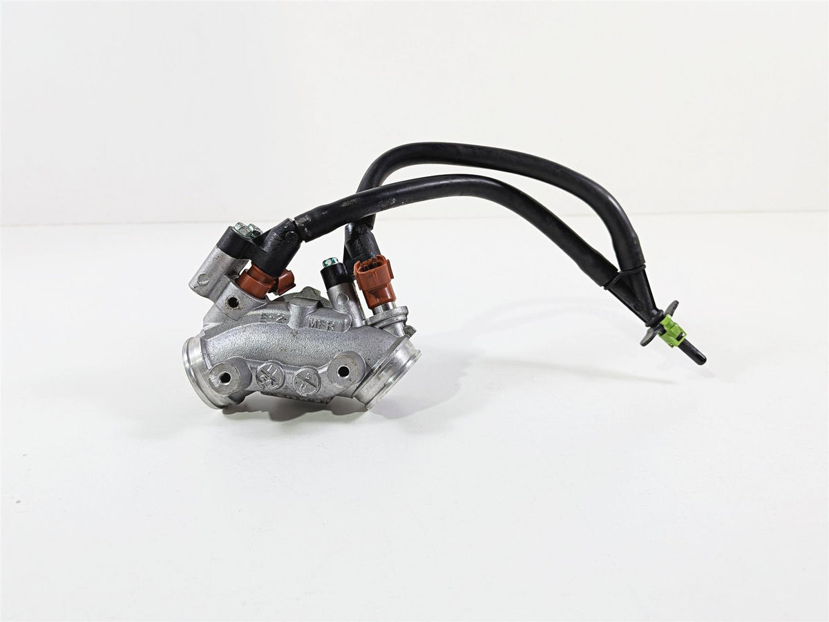 2010 Honda VT1300 CR Stateline Intake Manifold & Fuel Injectors 17111-MFR-670 {{ shop.shopifyCountryName }} - Mototech271