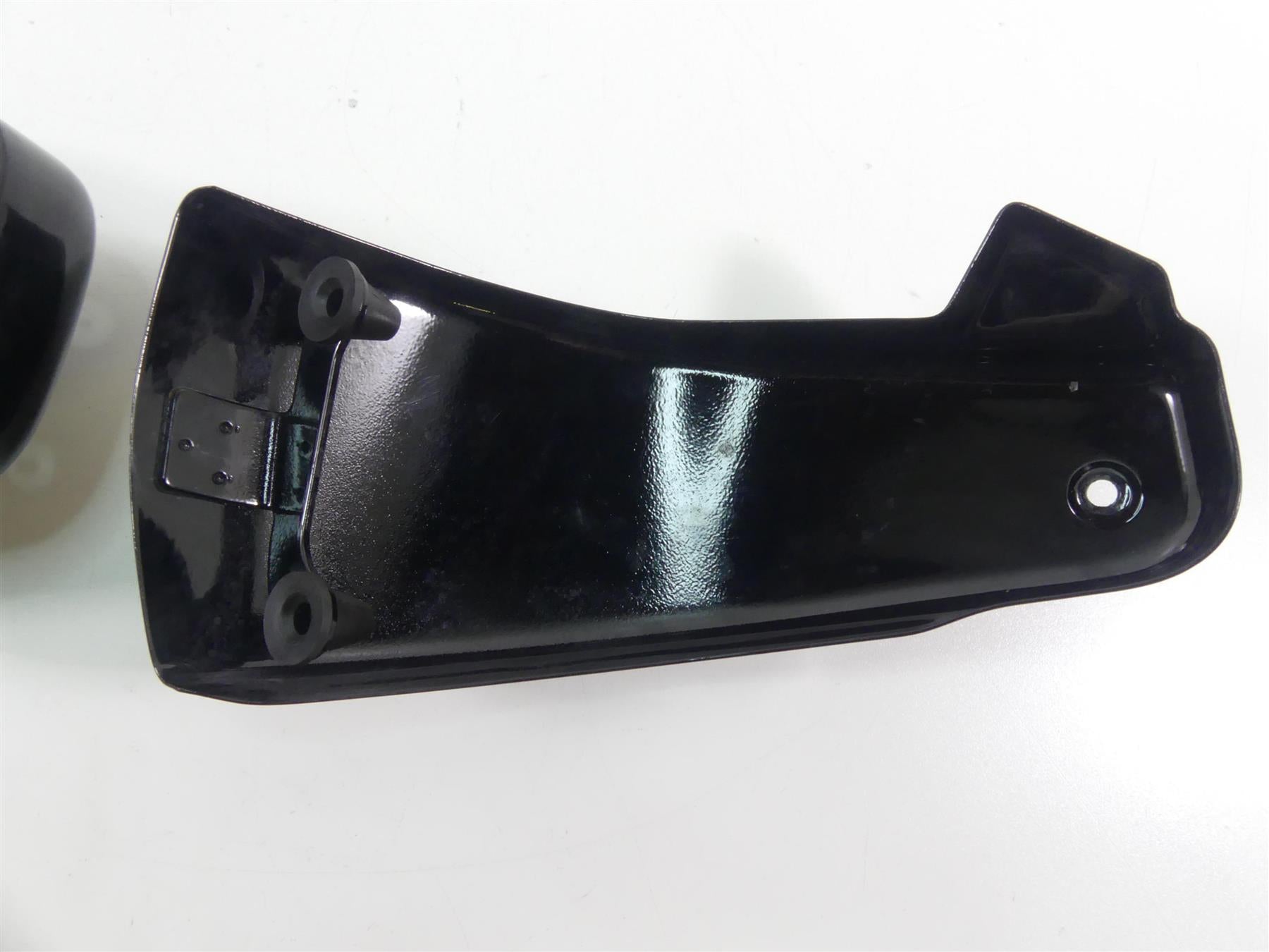2018 Harley Softail FXFB Fat Bob Side Cover Fairing Set - Read 61300783 69201505 {{ shop.shopifyCountryName }} - Mototech271