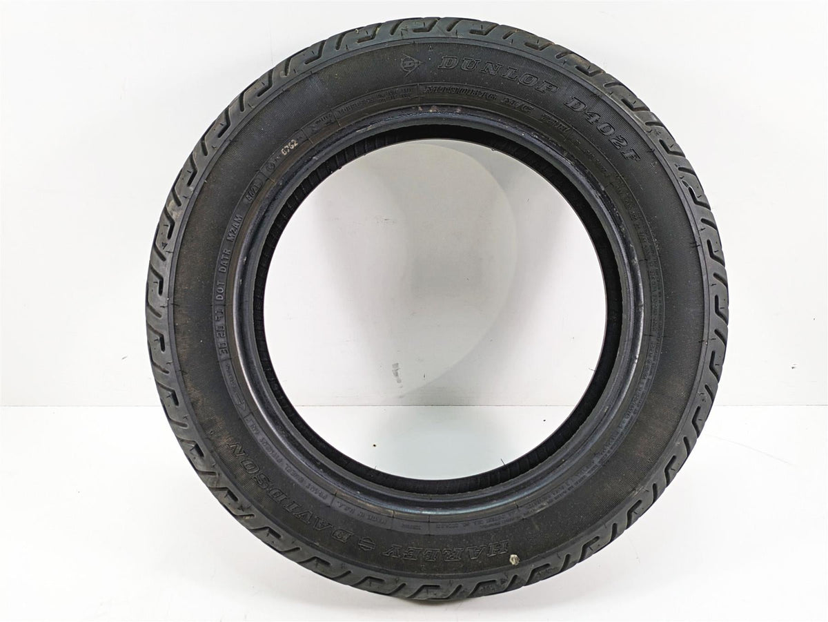 Used Motorcycle Tire Dunlop D402F MT90B16 72H 43022-91A {{ shop.shopifyCountryName }} - Mototech271