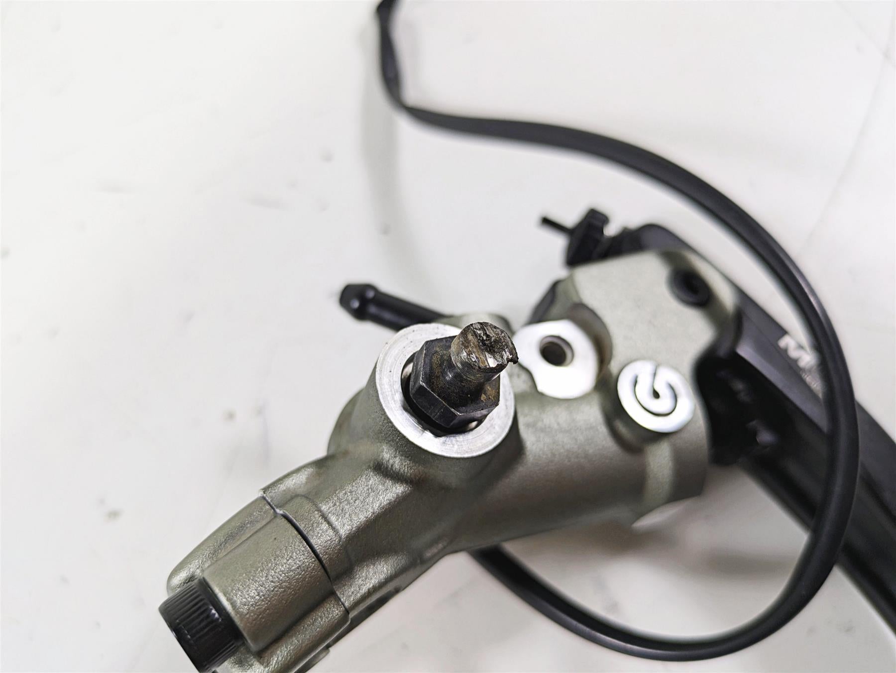 2020 Triumph Daytona 765 Moto2 Brembo Front Radial Brake Master Cyl T2025831 {{ shop.shopifyCountryName }} - Mototech271