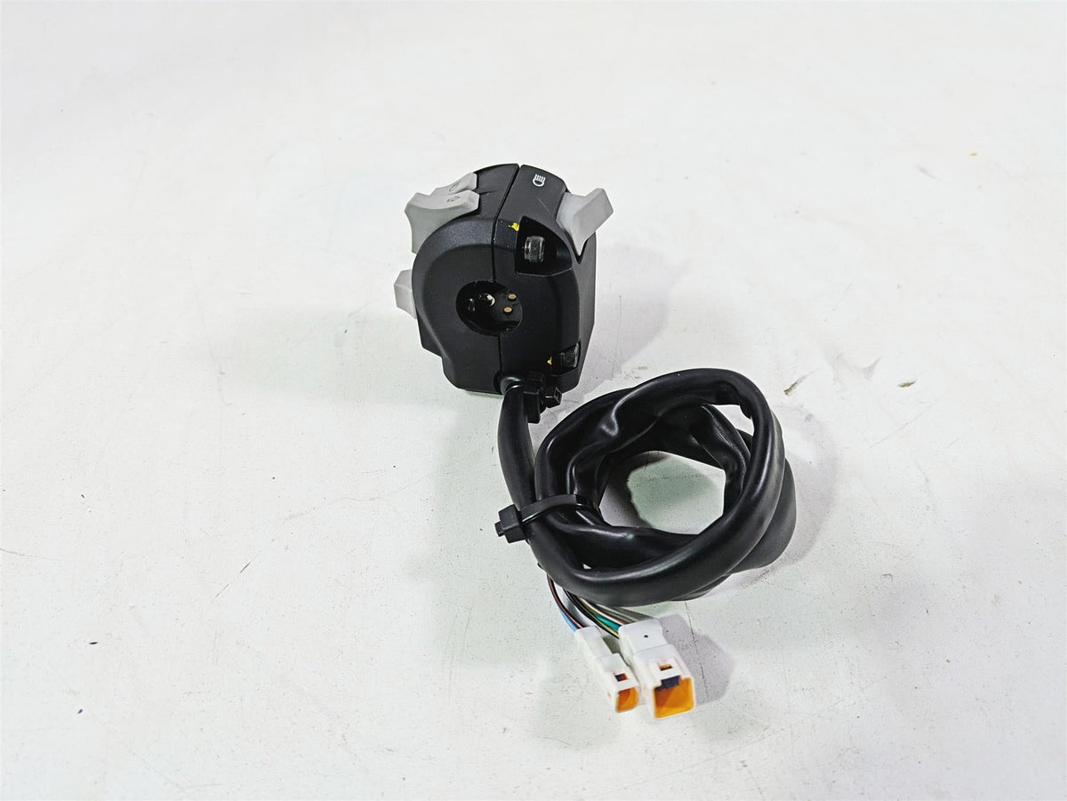 2022 Ducati Scrambler Desert Sled Left Hand Turn Signal Control Switch 65110271C {{ shop.shopifyCountryName }} - Mototech271
