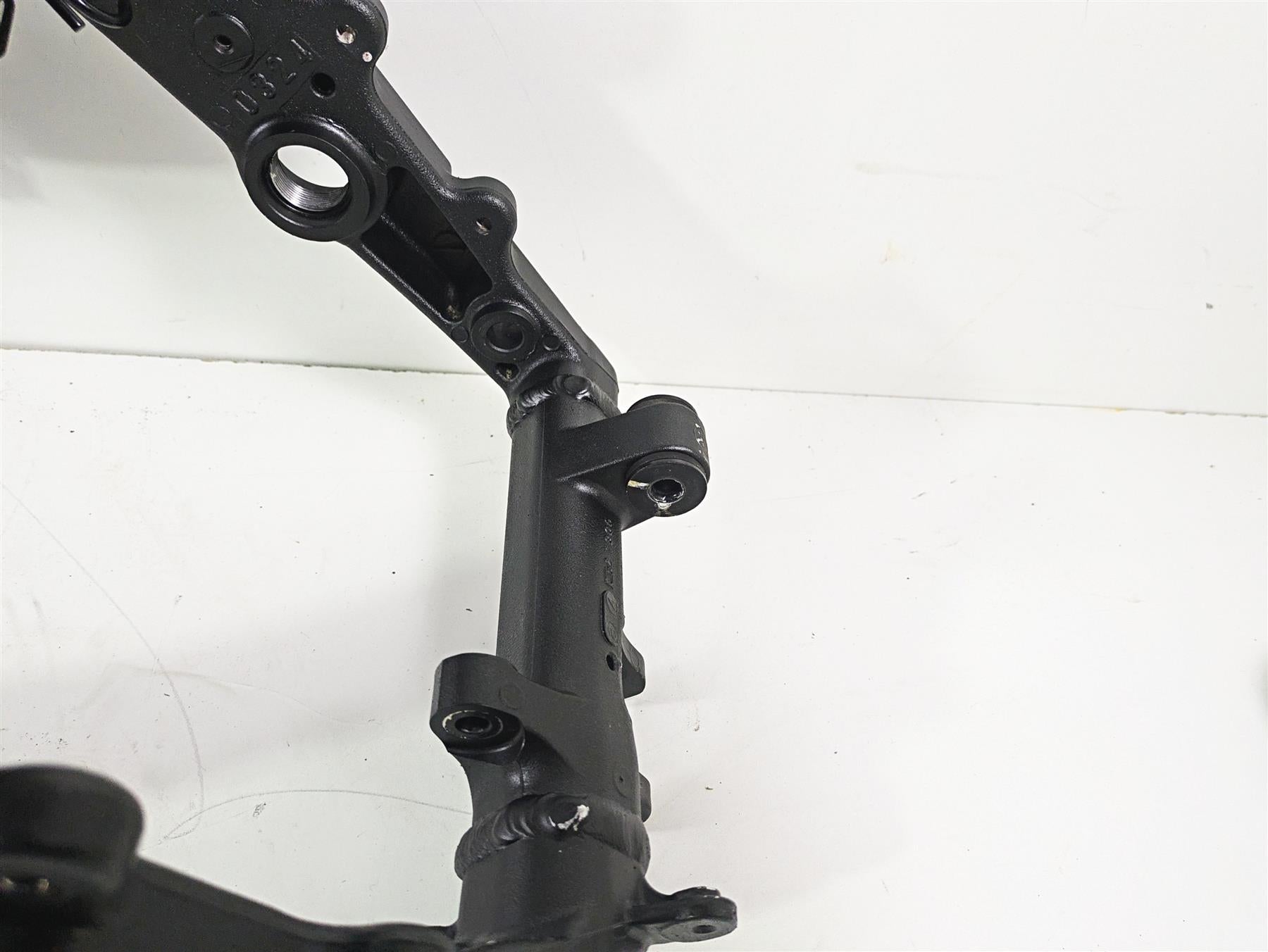 2020 Kawasaki ZX6R Ninja Straight Main Frame Chassis - With Clean