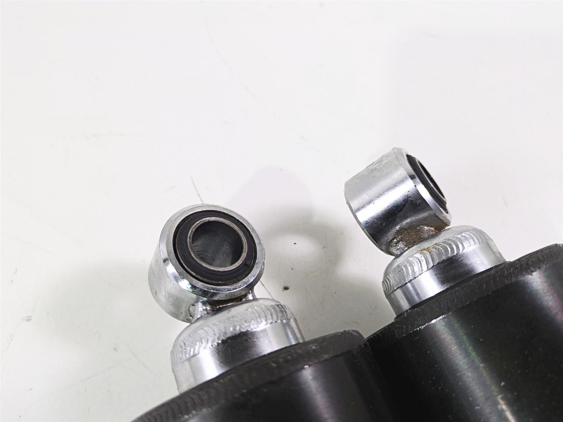 2004 Harley Softail FLSTF Fat Boy Showa Rear Suspension Shock Set 54508-00A {{ shop.shopifyCountryName }} - Mototech271