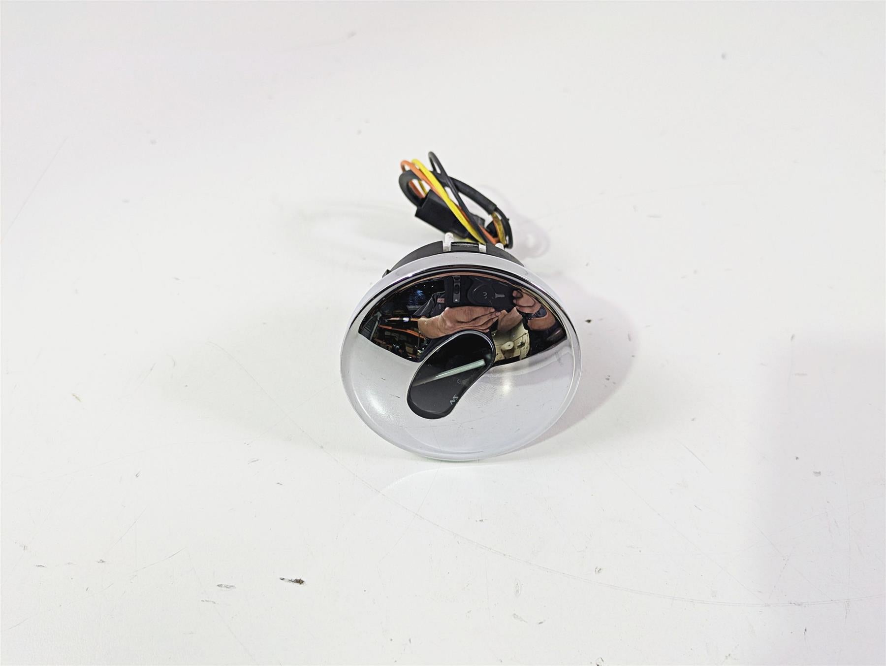 2014 Harley FLS Softail Slim Fuel Gas Petrol Level Gauge 75241-08 {{ shop.shopifyCountryName }} - Mototech271