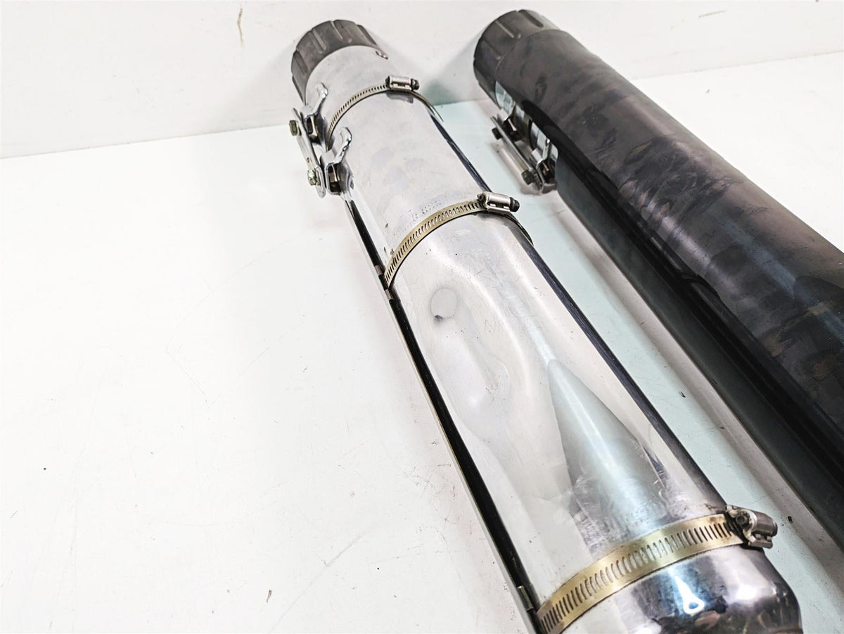 2018 Harley Touring FLHXSE CVO Street Glide Exhaust Pipe Muffler Set 64900732 {{ shop.shopifyCountryName }} - Mototech271