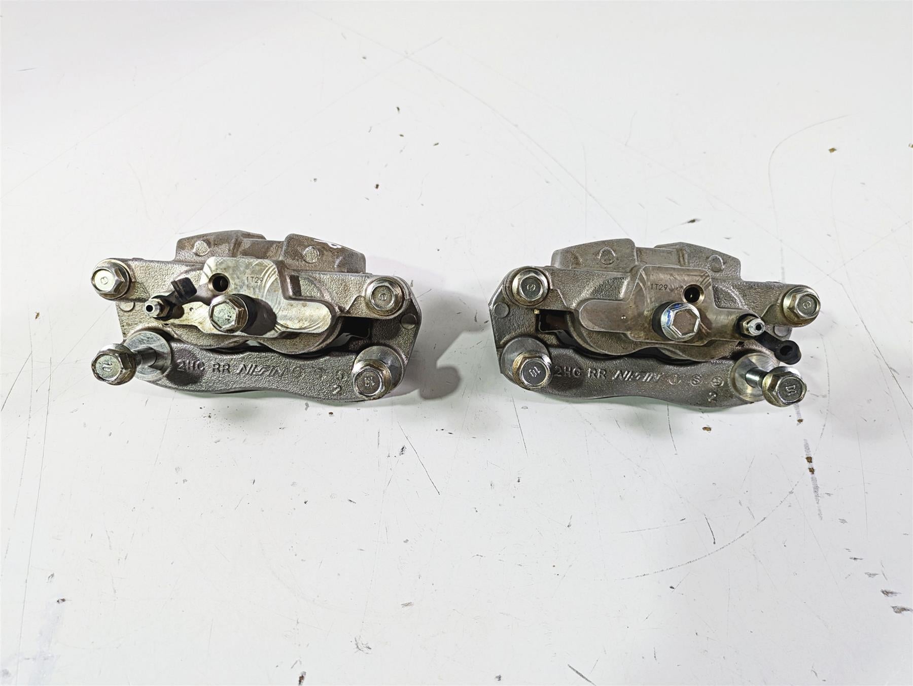 2022 Yamaha YXZ1000 R Rear Brake Caliper Set B5H-2580V-01-00 B5H-2580W-01-00 {{ shop.shopifyCountryName }} - Mototech271