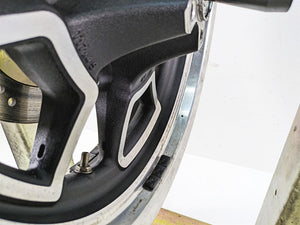 2015 Harley FXDL Dyna Low Rider Straight 17x4.5 Cast Rear Wheel Rim 40900289