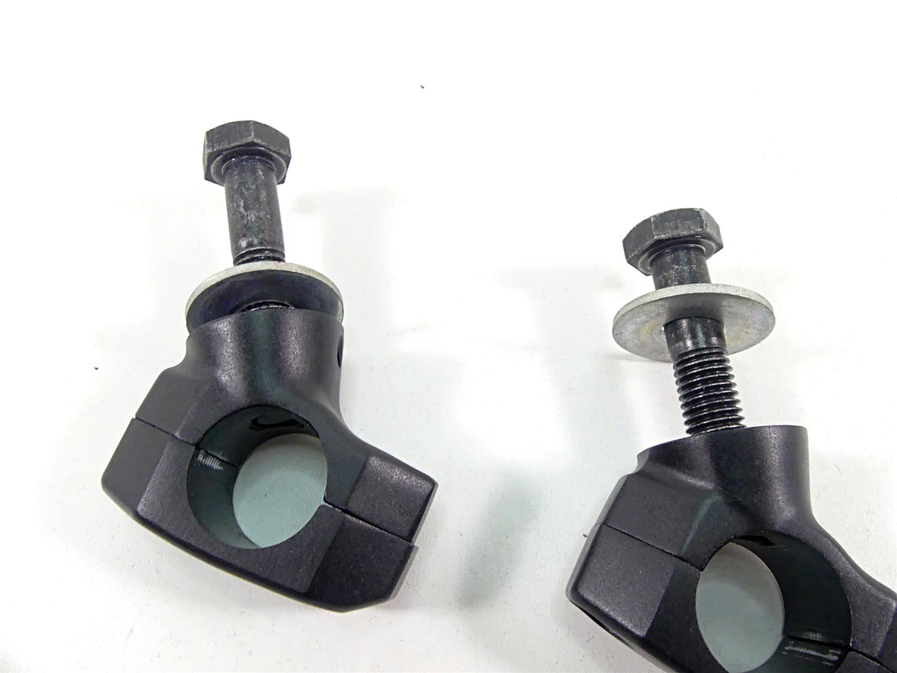 2011 Victory Cross Country Handlebar Holder Riser Mount Set 5136703 5136704 {{ shop.shopifyCountryName }} - Mototech271