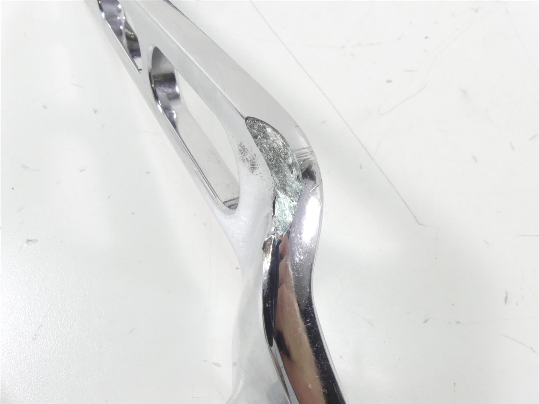 2007 Harley Touring FLHTCU SE CVO Electra Glide Rear Brake Lever Pedal 42638-03 {{ shop.shopifyCountryName }} - Mototech271