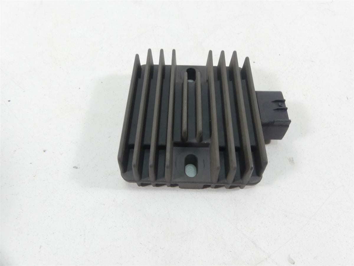 2012 Mv Agusta Brutale 1090 R Rectifier Voltage Regulator 8000B3206 SH678KA {{ shop.shopifyCountryName }} - Mototech271