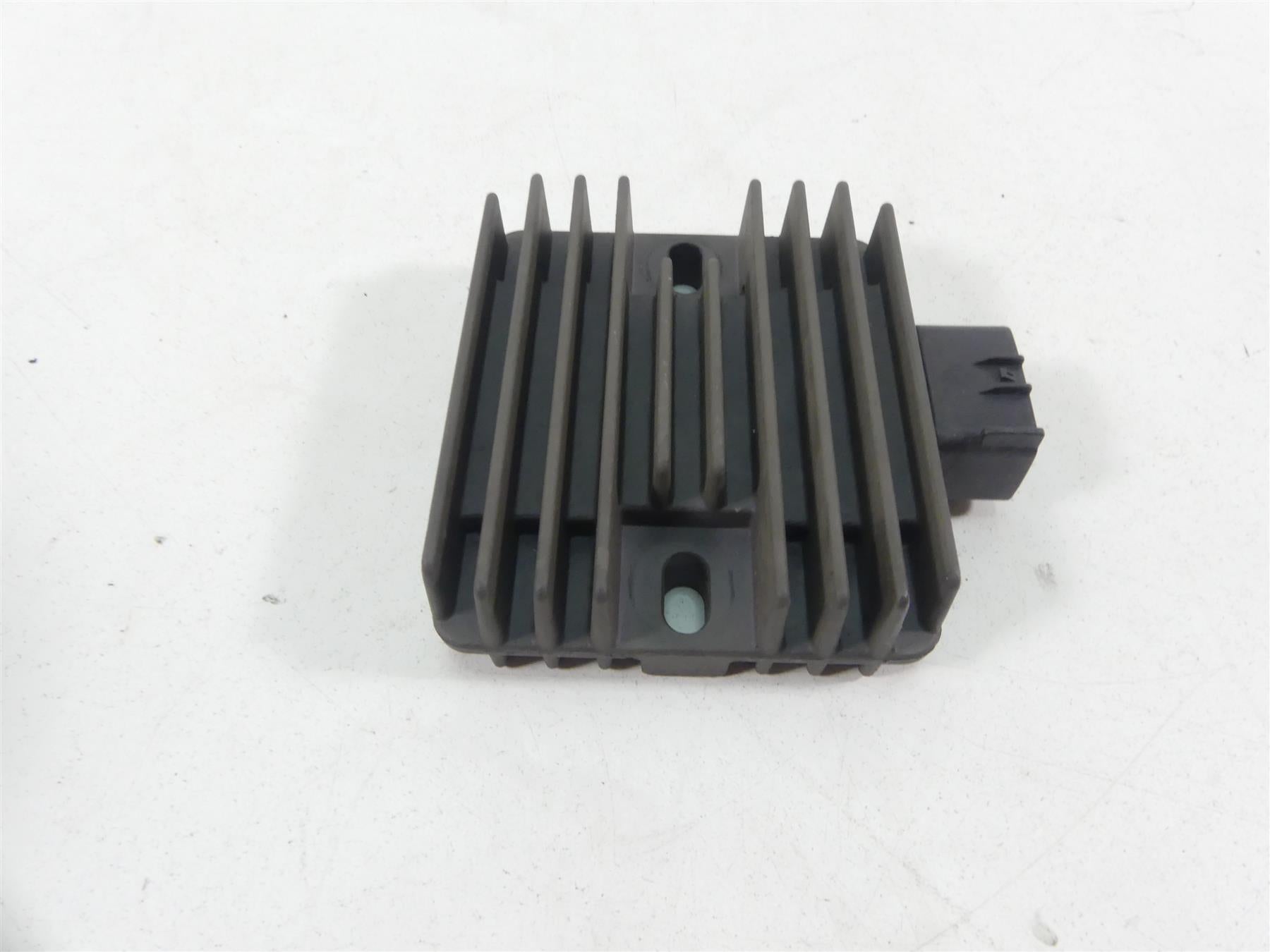 2012 Mv Agusta Brutale 1090 R Rectifier Voltage Regulator 8000B3206 SH678KA {{ shop.shopifyCountryName }} - Mototech271