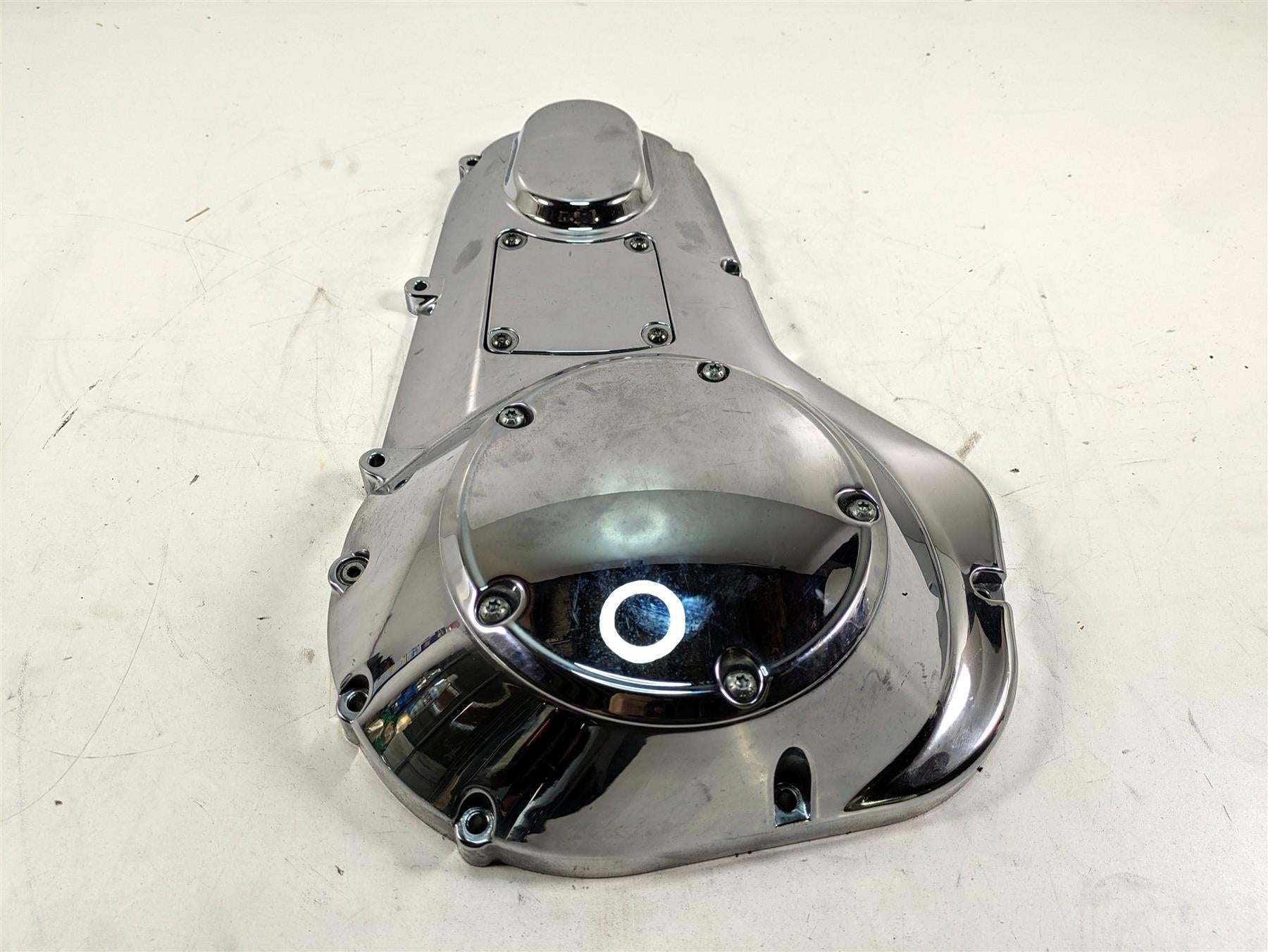 2006 Harley Touring FLHTCUI Electra Glide Outer Primary Drive Cover 60685-04 {{ shop.shopifyCountryName }} - Mototech271