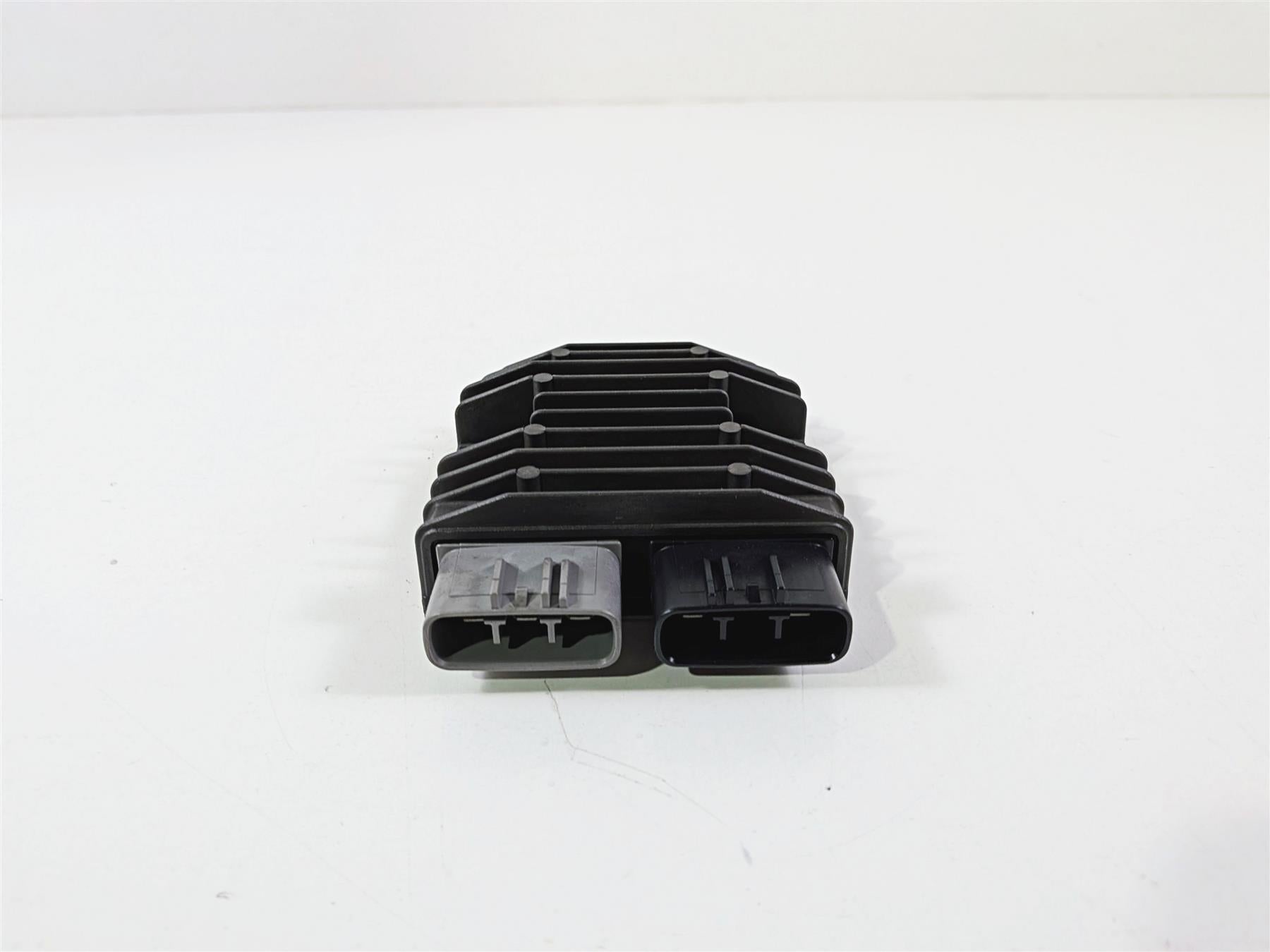 2009 Yamaha VMX17 V-Max 1700 Rectifier Voltage Regulator 1D7-81960-00-00-Mototech271