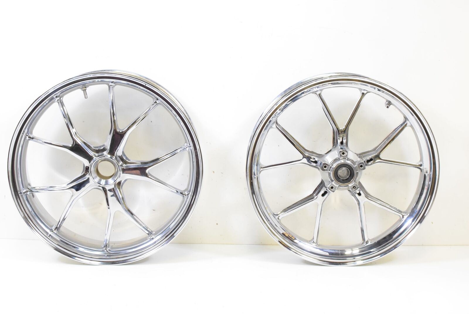 2008 Ducati 848 Straight Chrome Wheel Rim Set 17x3.5 17x5.5 50121161AB 50221341A | Mototech271