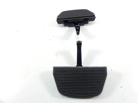 2007 Harley Touring FLHRC Road King Rear Passenger Floor Board Set 52719-93B {{ shop.shopifyCountryName }} - Mototech271