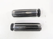 Load image into Gallery viewer, 2010 Harley Touring FLHXSE CVO Street Glide Left Right Throttle Grips  55936-09
